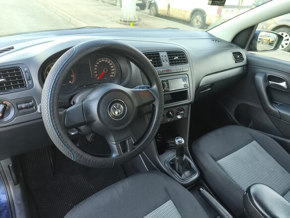 2012 Volkswagen Polo V, синий, 495000 рублей - вид 12