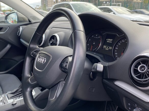 2015 Audi A3 III (8V), коричневый, 1650000 рублей - вид 13