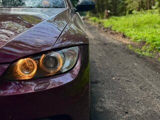 2008 BMW 3 серии 325xi V (E90/E91/E92/E93), пурпурный, 1050000 рублей, вид 3