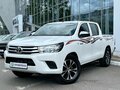 2021 Toyota Hilux VIII Рестайлинг 2, белый, 3100000 рублей