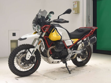 2022 Moto Guzzi V85 TT, белый, 800000 рублей, вид 4
