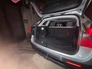 2023 Geely Atlas II, серый, 3200000 рублей, вид 4