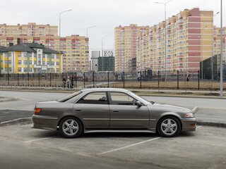 1997 Toyota Mark II VIII (X100), серый, 900000 рублей, вид 3