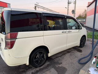 2011 Honda Stepwgn IV, белый, 900000 рублей, вид 5