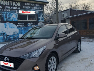 2021 Hyundai Solaris II Рестайлинг, коричневый, 1880000 рублей, вид 1