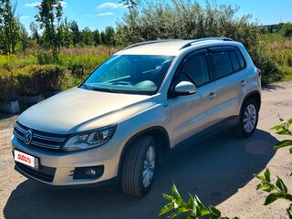 2015 Volkswagen Tiguan I Рестайлинг, серебристый, 1350000 рублей, вид 2