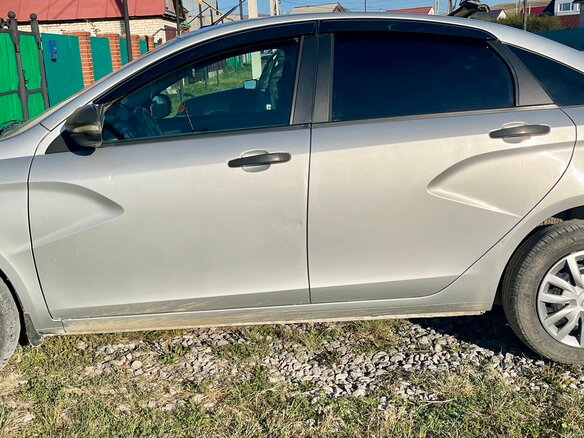 2018 Lada (ВАЗ) Vesta I, серебристый, 645000 рублей