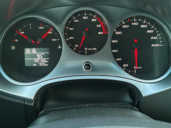 2011 SEAT Leon II Рестайлинг, серебристый, 1075000 рублей - вид 7