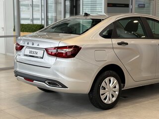 2026 Lada (ВАЗ) Vesta I Рестайлинг (NG), серебристый, 1601000 рублей, вид 5