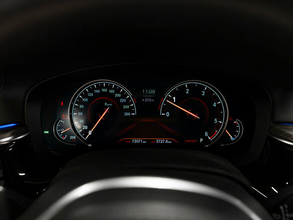 2018 BMW 5 серии 530d xDrive VII (G30/G31/G38), синий - вид 10