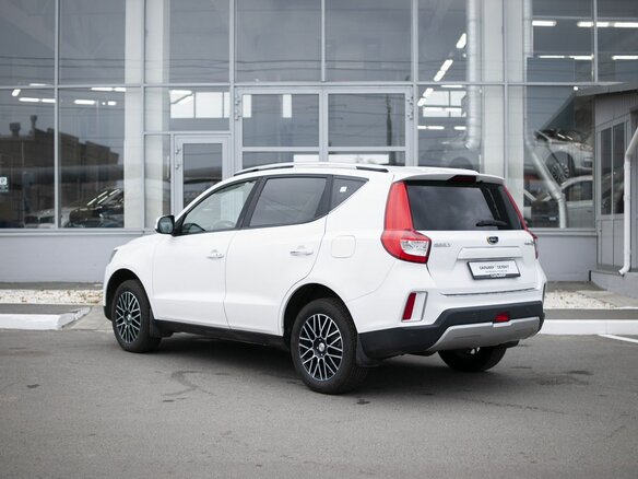 2020 Geely Emgrand X7 I Рестайлинг 2, белый, 1010000 рублей - вид 5