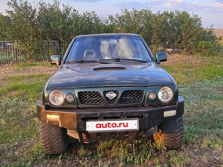 1998 Nissan Terrano II Рестайлинг, зелёный, 500000 рублей, вид 2
