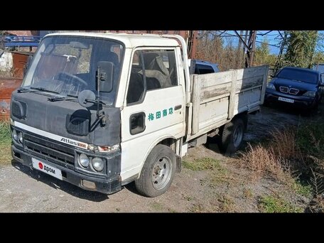 1988 Nissan Atlas, белый, 550000 рублей, вид 2
