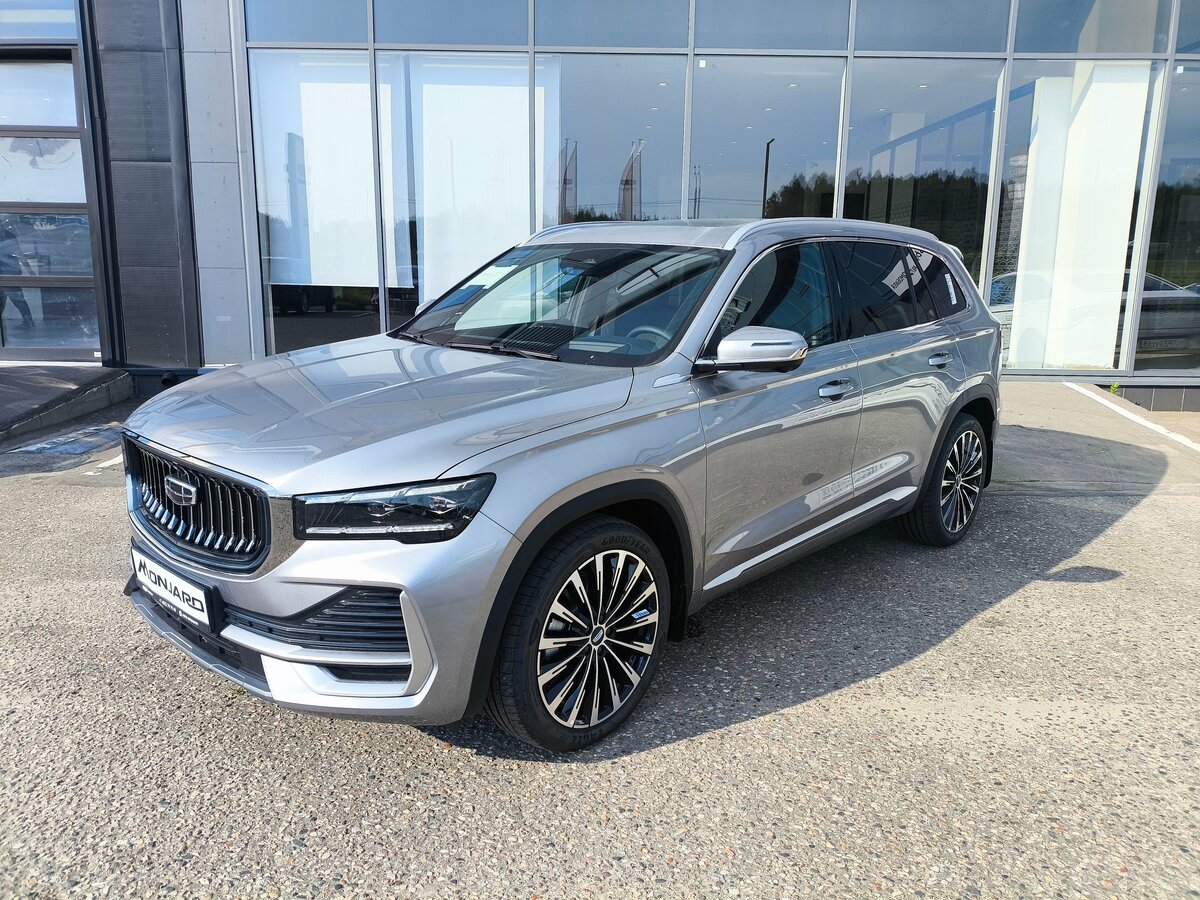 Открыть фотографии: Geely Monjaro I Рестайлинг