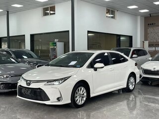 2023 Toyota Corolla XII (E210), белый, 1699000 рублей, вид 1
