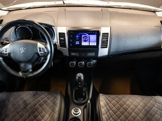 2011 Peugeot 4007, белый, 800000 рублей, вид 5