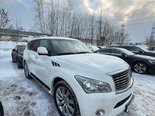 2013 Infiniti QX56 II, белый, 2150000 рублей, вид 2