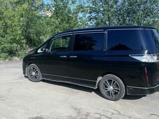 2008 Mazda Biante, чёрный, 975000 рублей, вид 4