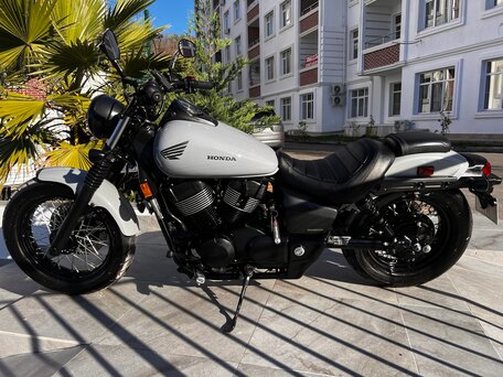 2024 Honda Shadow 750, серый, 1300000 рублей, вид 4