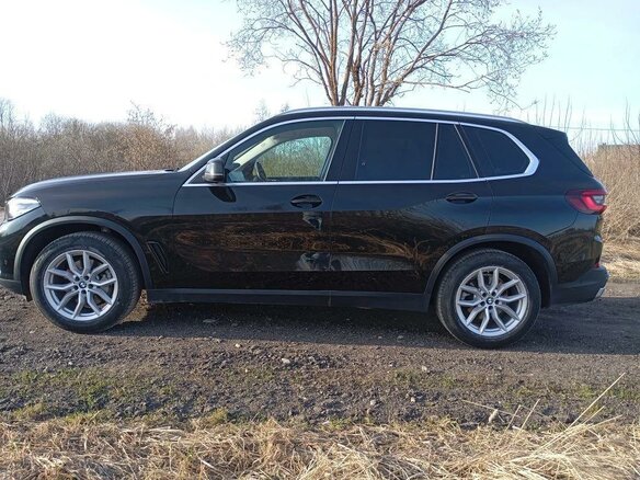 2021 BMW X5 25d IV (G05/G18), чёрный, 5350000 рублей - вид 5