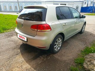 2010 Volkswagen Golf VI, серебристый, 600000 рублей, вид 3