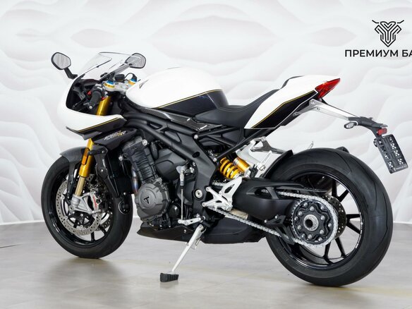 2025 Triumph Speed Triple, белый, 1699000 рублей - вид 7
