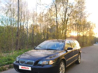 2004 Volvo V70 II, чёрный, 540000 рублей, вид 1