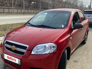 2008 Chevrolet Aveo I Рестайлинг, красный, 300000 рублей, вид 1