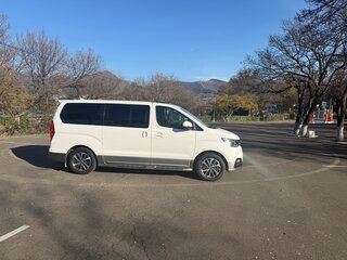 2018 Hyundai Grand Starex I Рестайлинг 2, белый, 4350000 рублей, вид 4