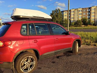 2009 Volkswagen Tiguan I, красный, 800000 рублей, вид 4