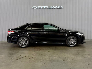 2019 Toyota Camry VIII (XV70), чёрный, 2457000 рублей, вид 4