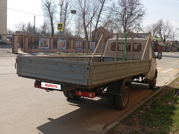 2013 ГАЗ ГАЗель (3302), белый, 900000 рублей - вид 3