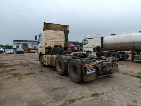 2019 КамАЗ 65206, белый, 2885000 рублей, вид 4