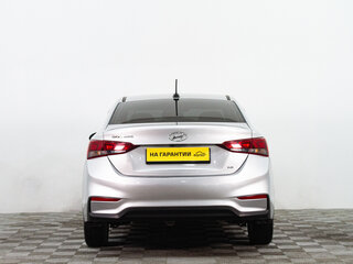 2017 Hyundai Solaris II, серебристый, 1379000 рублей, вид 5