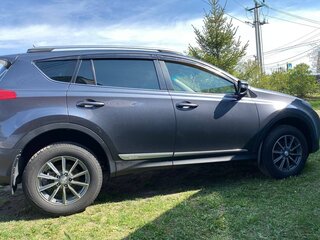 2014 Toyota RAV4 IV (XA40), серый, 1700000 рублей, вид 4