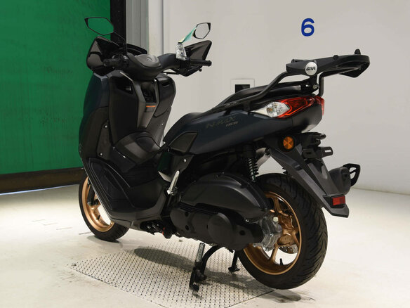 2022 Yamaha NMAX, зелёный, 390000 рублей