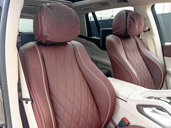 2025 Mercedes-Benz Maybach GLS 600 I Рестайлинг, чёрный, 33690000 рублей - вид 39