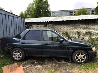 1997 Ford Escort V Рестайлинг 2, зелёный, 55000 рублей, вид 4