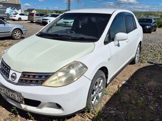 2010 Nissan Tiida I Рестайлинг, белый, 389000 рублей, вид 1