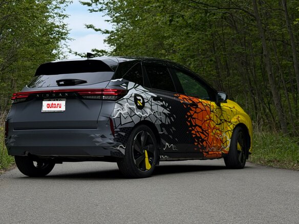 2022 Nissan Note Aura III, белый, 2400000 рублей - вид 3