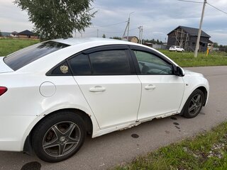 2011 Chevrolet Cruze I, белый, 350000 рублей, вид 4