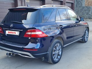 2014 Mercedes-Benz M-Класс 300 III (W166), синий, 2800000 рублей, вид 2