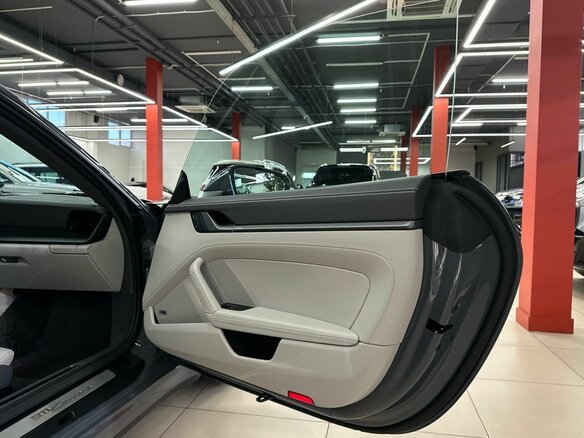 2024 Porsche 911 Carrera VIII (992) Рестайлинг, серый, 16900000 рублей - вид 20