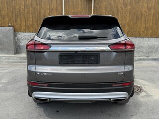 2022 Geely Atlas Pro, серый, 1700000 рублей, вид 5