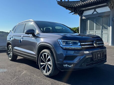 Volkswagen Tharu I