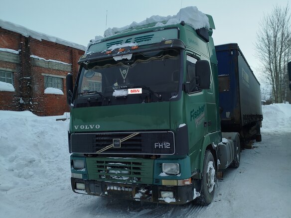 2001 Volvo FH, зелёный, 1400000 рублей