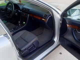 2002 Audi A4 II (B6), серебристый, 350000 рублей, вид 3