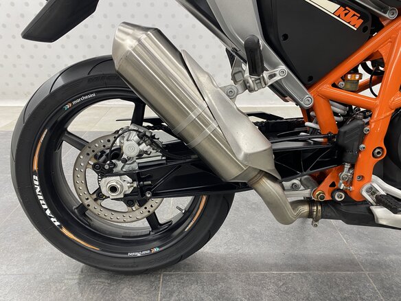 2012 KTM 690 Duke, чёрный, 435000 рублей - вид 14