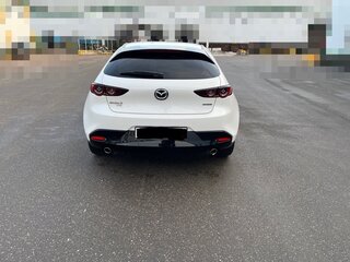 2021 Mazda 3 IV (BP), белый, 2450000 рублей, вид 4