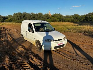 2001 Peugeot Partner I, белый, 299000 рублей, вид 4
